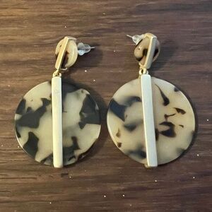 Tortoise print statement earrings